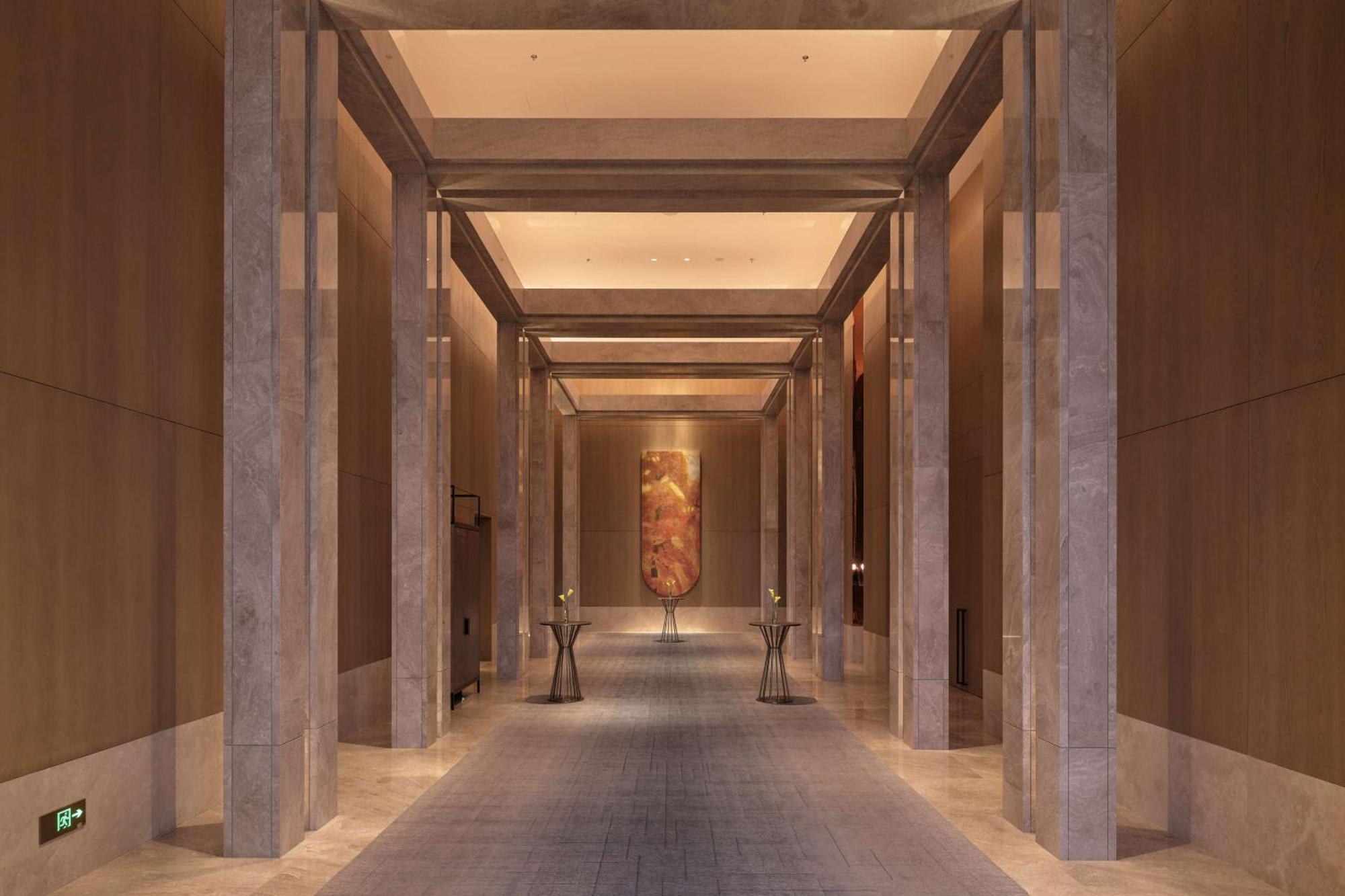 Conrad Shenzhen, The First Art Museum Hotel In Greater Bay Area With The Stunning Bay And Sunset View In The Hotel Terrace Exterior photo