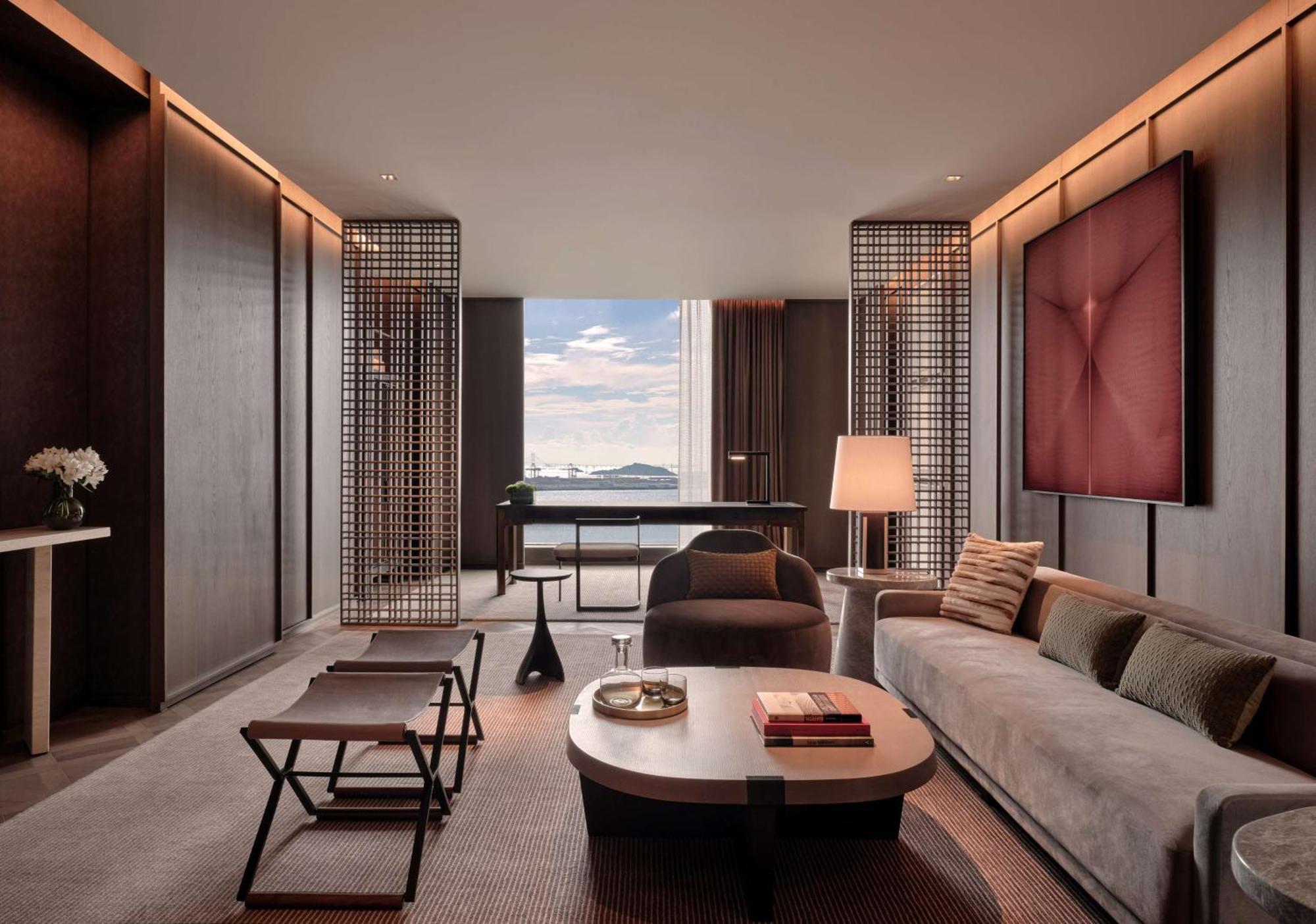 Conrad Shenzhen, The First Art Museum Hotel In Greater Bay Area With The Stunning Bay And Sunset View In The Hotel Terrace Exterior photo